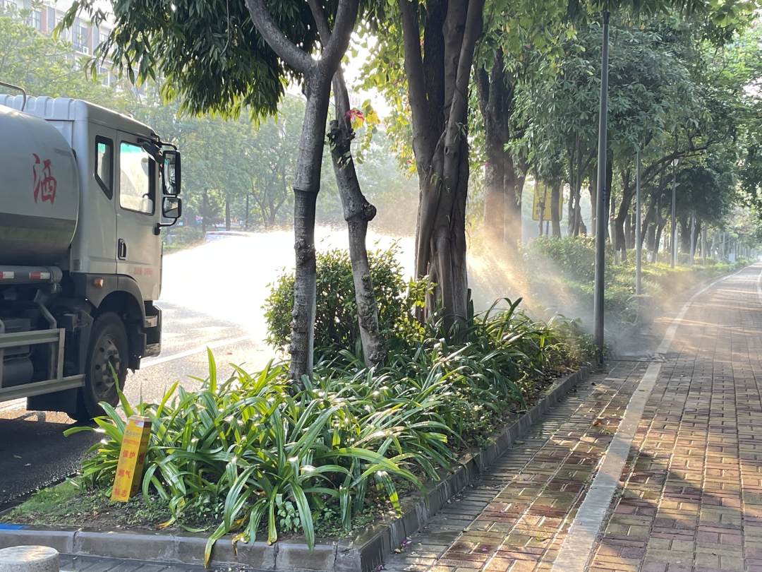 灌木的綠化養護澆水